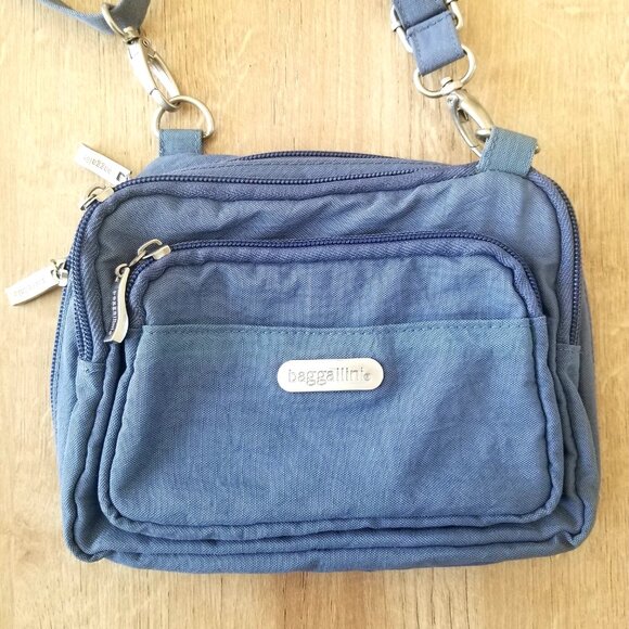 Baggalini Convertable Crossbody Bag Purse - Picture 3 of 4